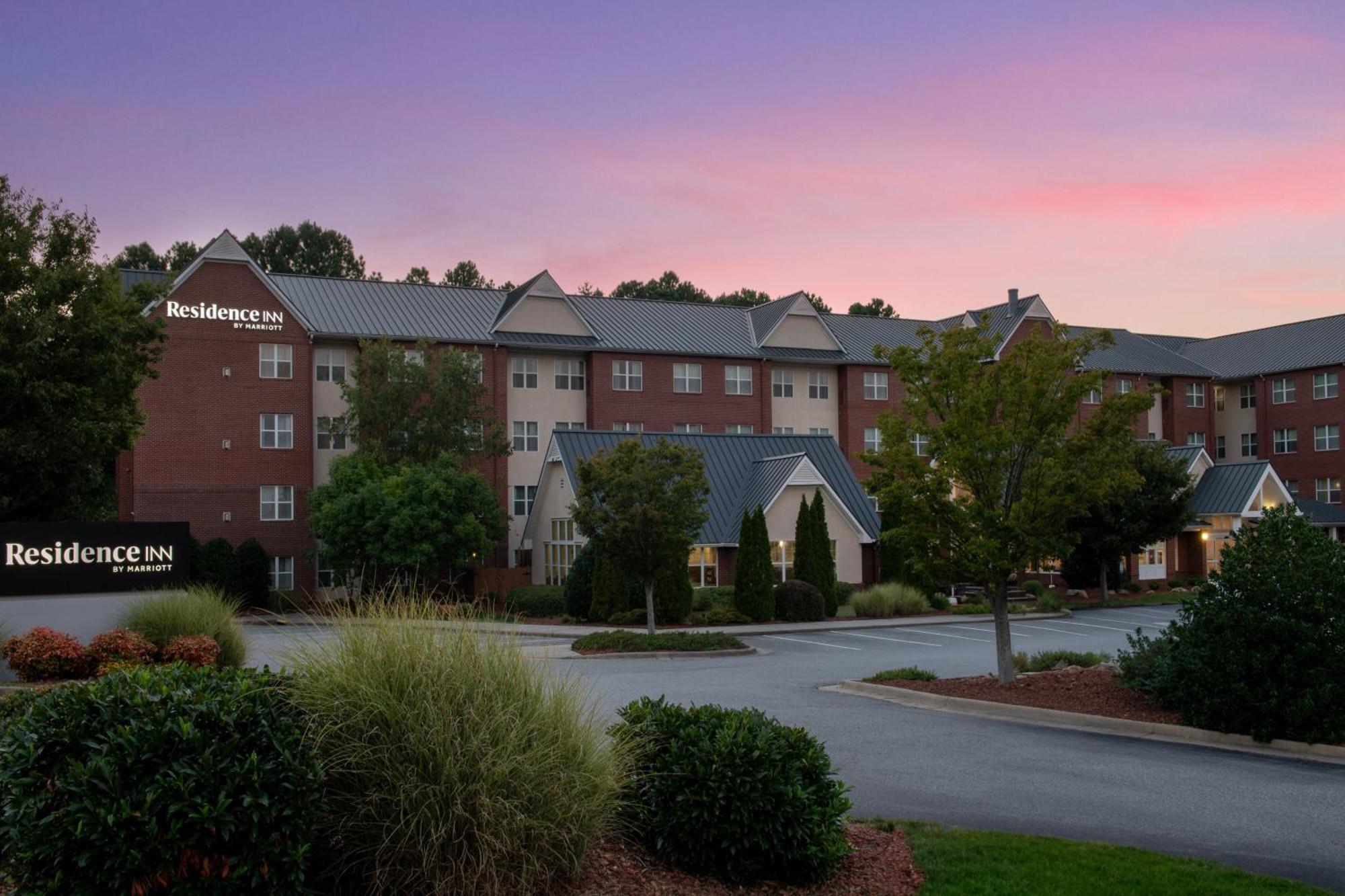 Residence Inn By Marriott Greensboro Airport Екстериор снимка