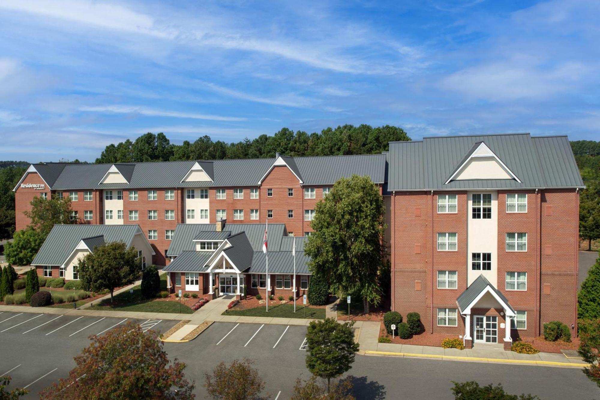 Residence Inn By Marriott Greensboro Airport Екстериор снимка