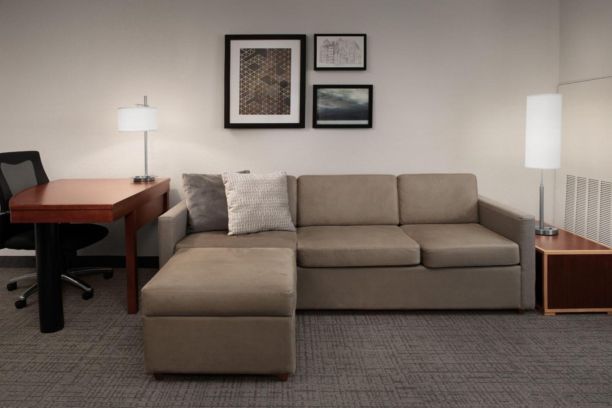 Residence Inn By Marriott Greensboro Airport Екстериор снимка
