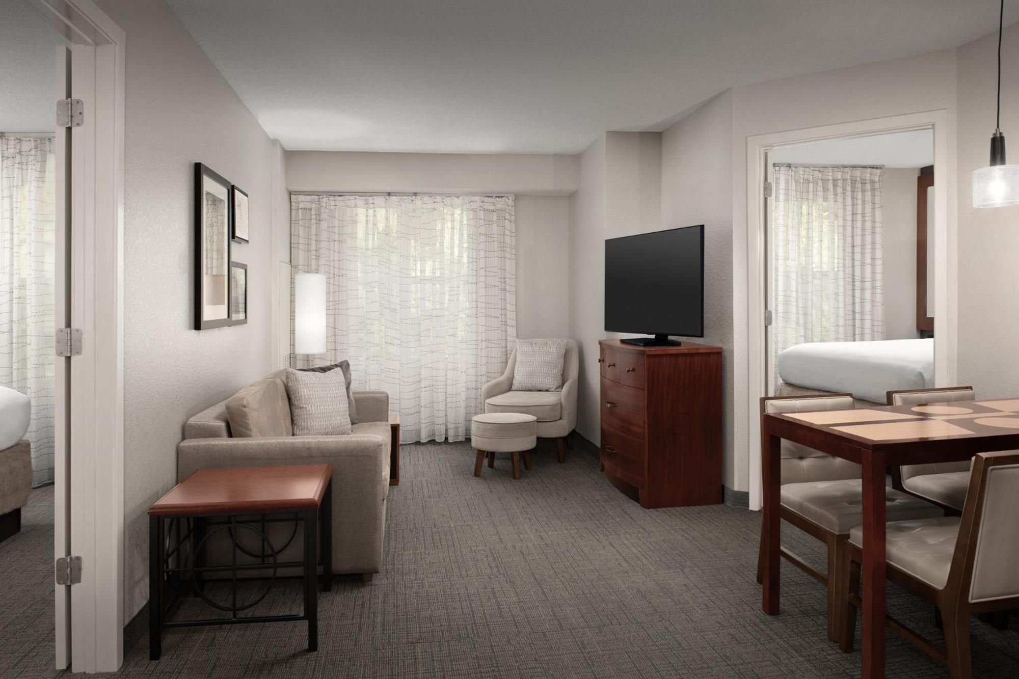 Residence Inn By Marriott Greensboro Airport Екстериор снимка