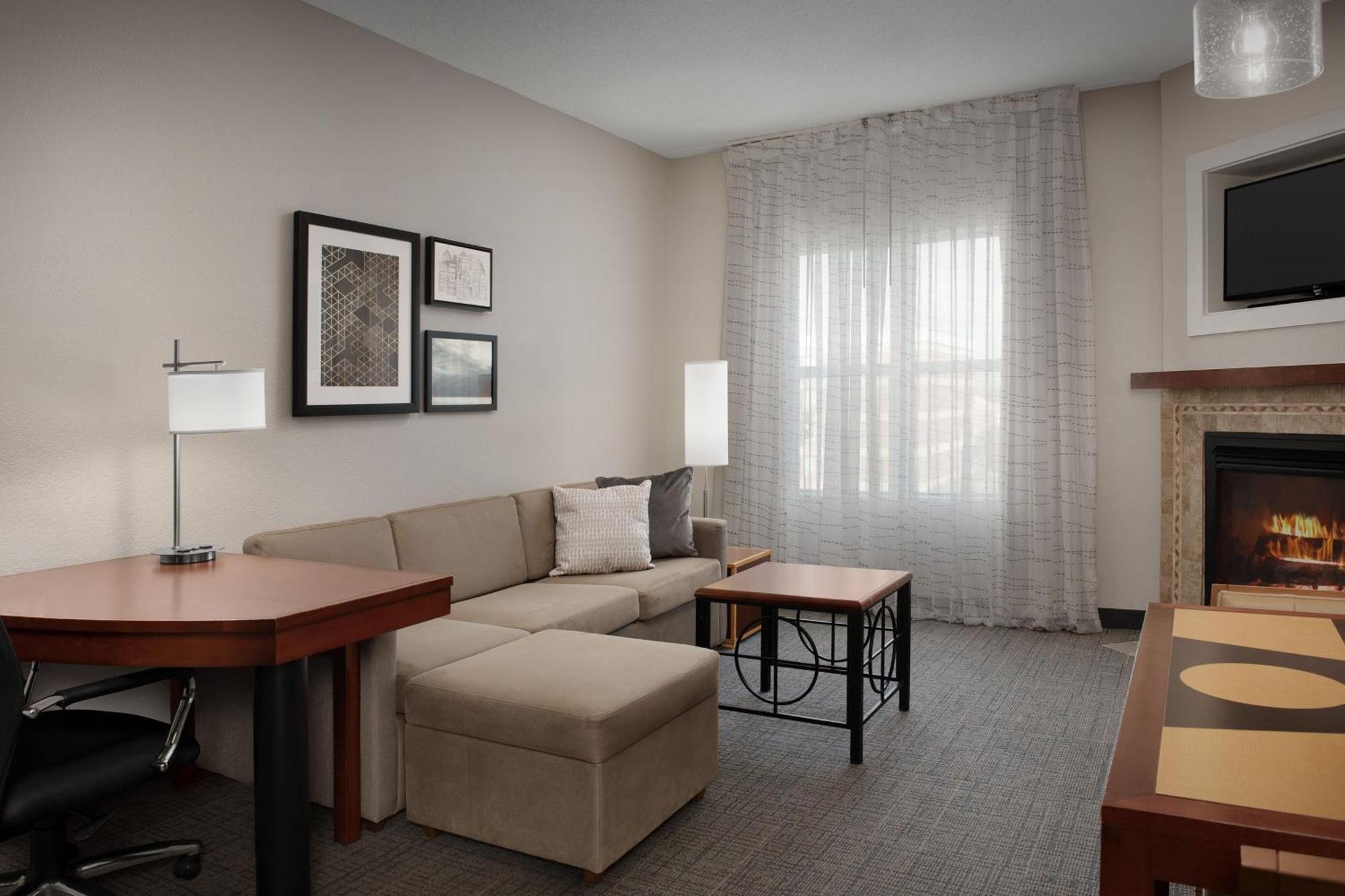 Residence Inn By Marriott Greensboro Airport Екстериор снимка
