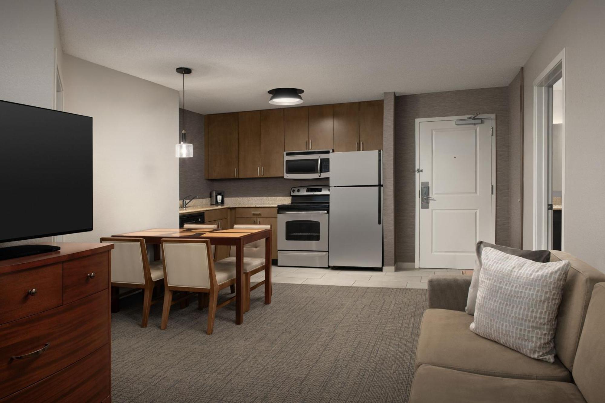 Residence Inn By Marriott Greensboro Airport Екстериор снимка